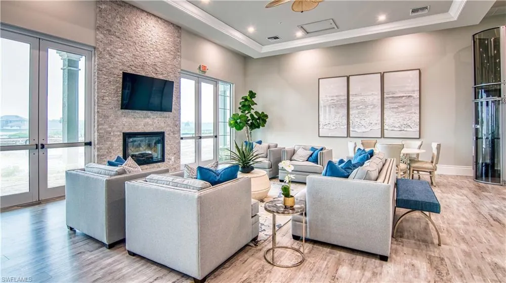 268 Indies Drive E #101 Naples, FL 34114