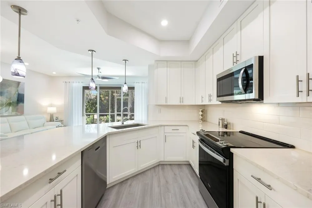 268 Indies Drive E #101 Naples, FL 34114
