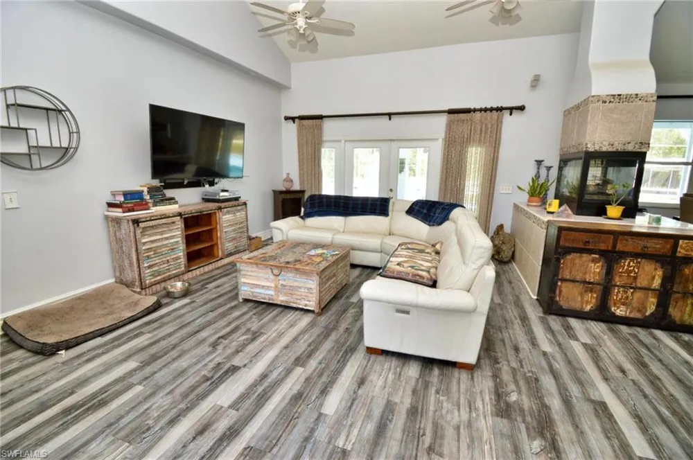 3551 Red Barn Ormond Beach, FL 34174