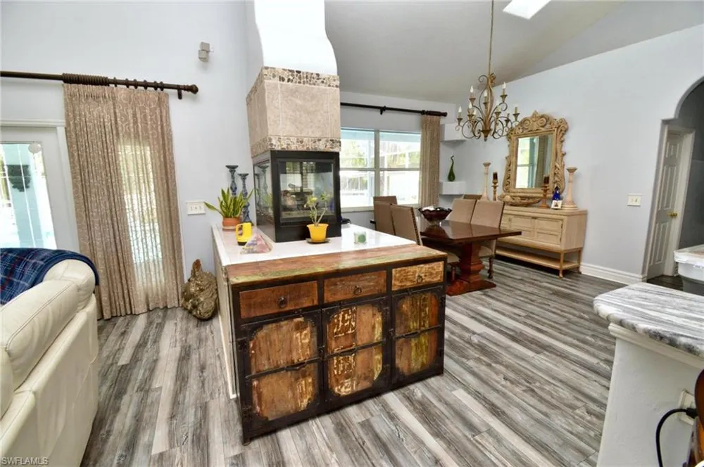 3551 Red Barn Ormond Beach, FL 34174