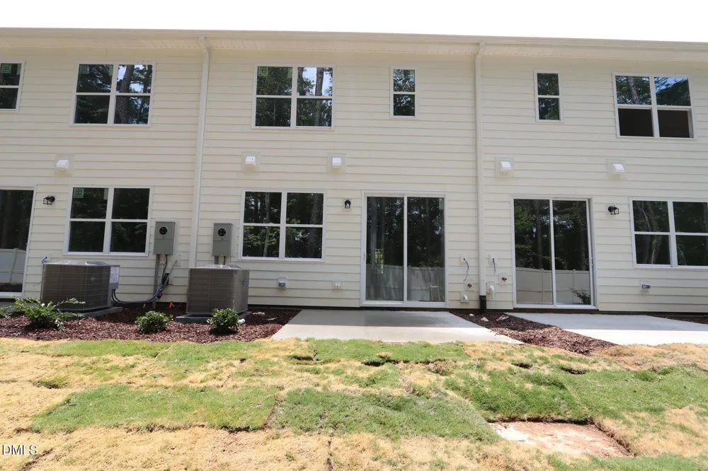 2930 Spring Manor Way Garner, NC 27529