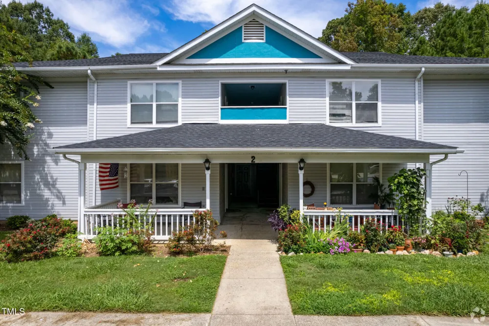 115 Holiday Park Road #3bed Classic Hillsborough, NC 27278