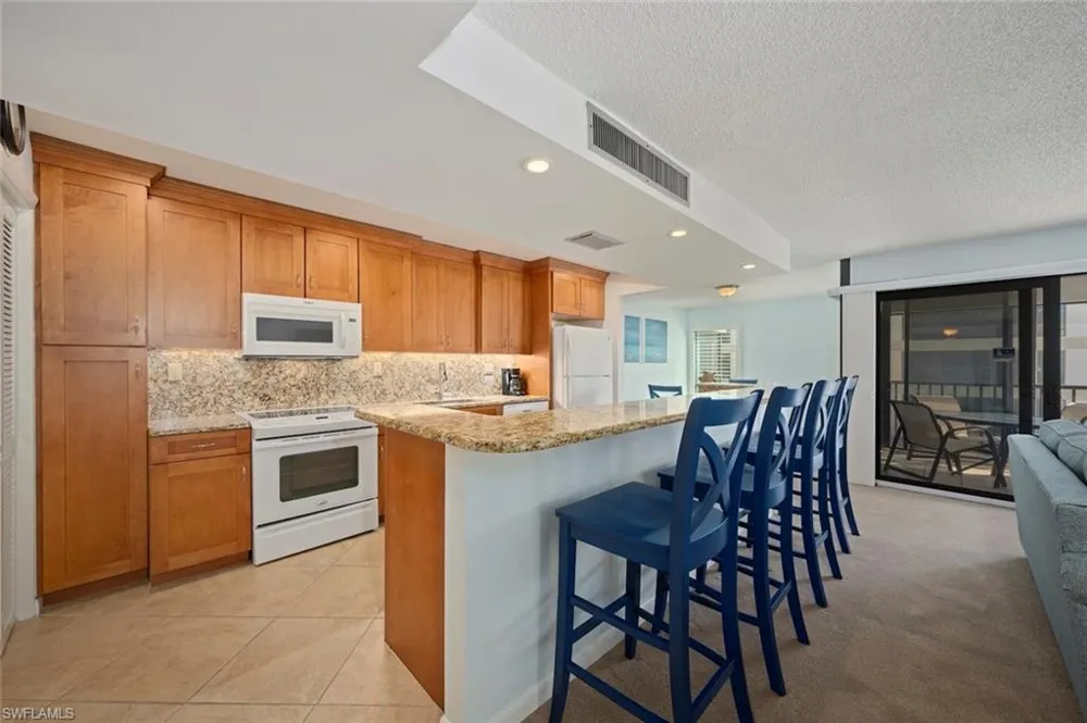 2721 W Gulf Drive #213 Sanibel, FL 33957
