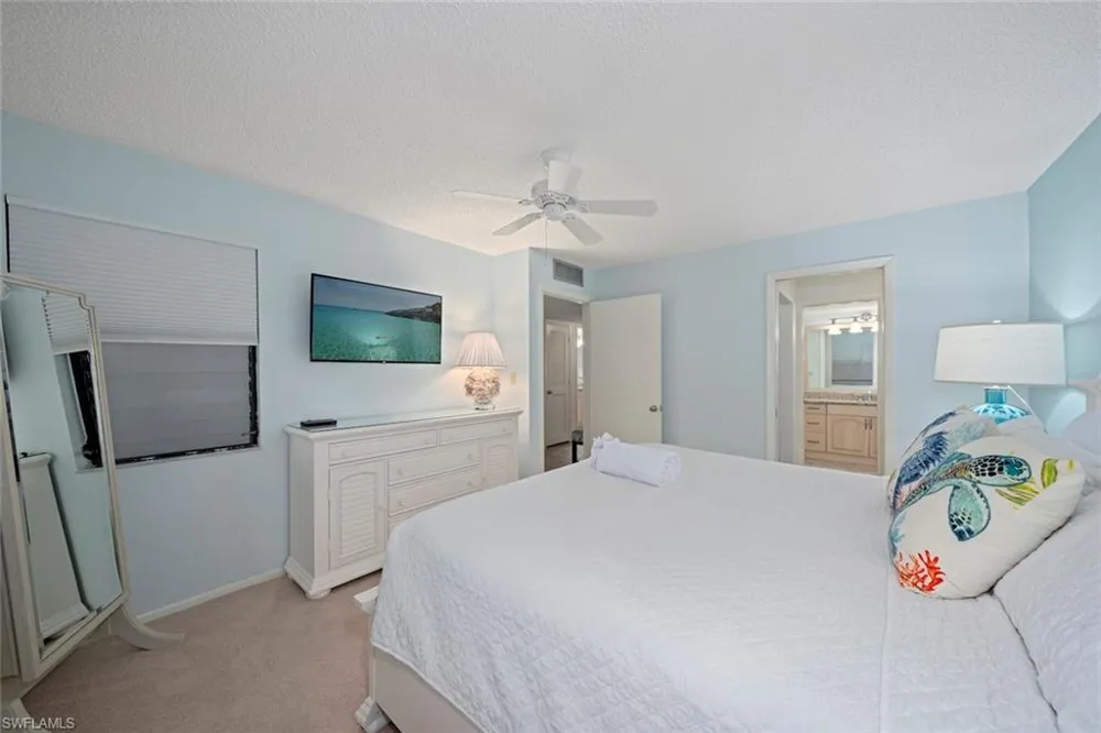 2721 W Gulf Drive #213 Sanibel, FL 33957