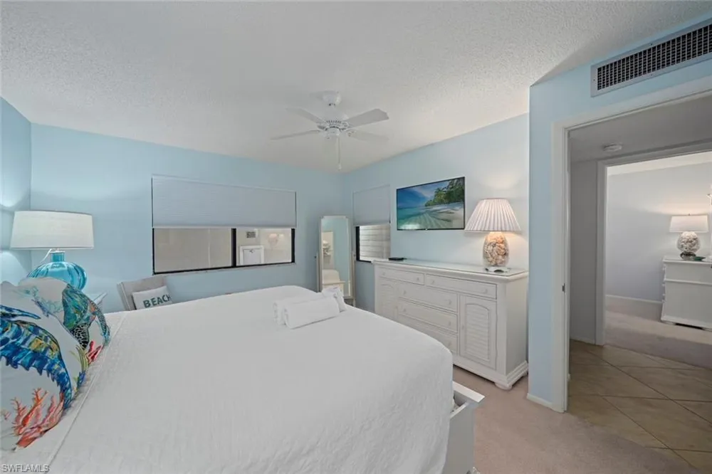 2721 W Gulf Drive #213 Sanibel, FL 33957