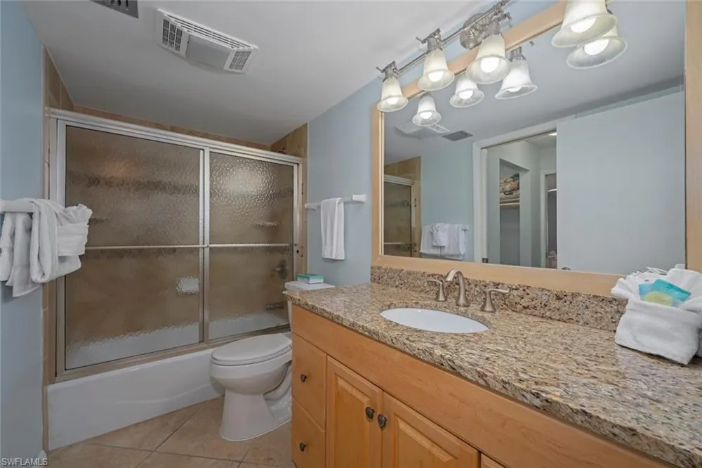 2721 W Gulf Drive #213 Sanibel, FL 33957