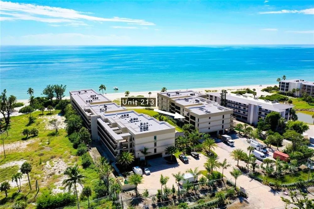 2721 W Gulf Drive #213 Sanibel, FL 33957