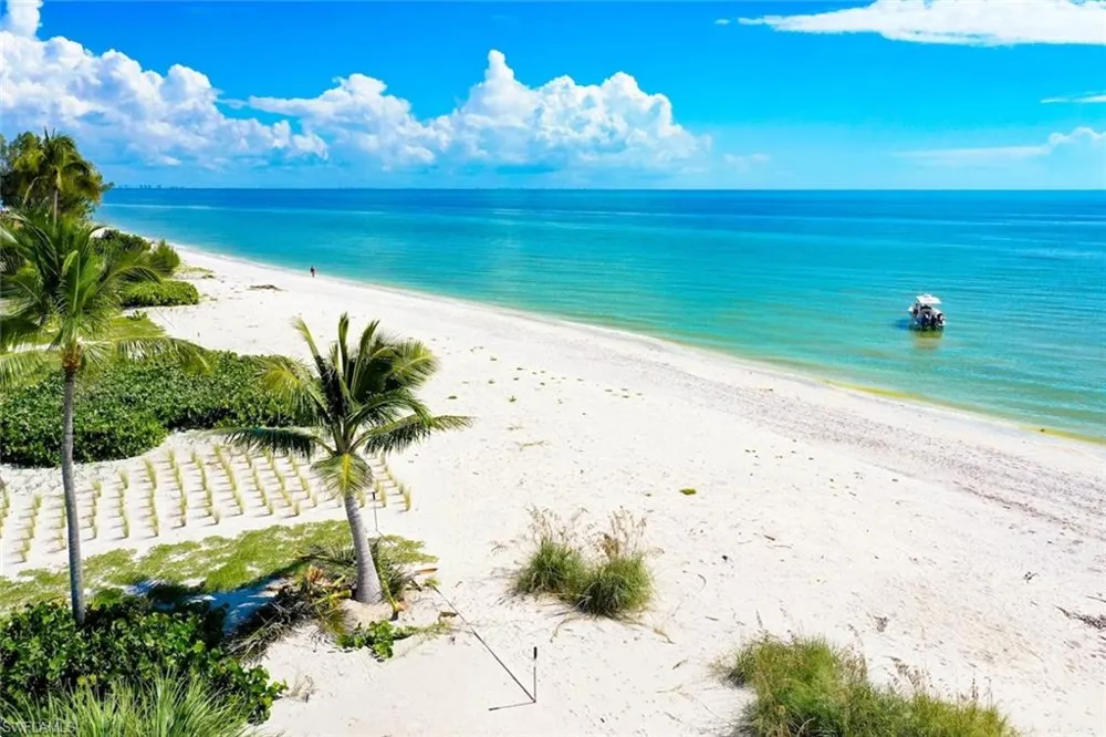 2721 W Gulf Drive #213 Sanibel, FL 33957