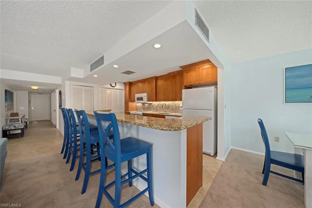 2721 W Gulf Drive #213 Sanibel, FL 33957