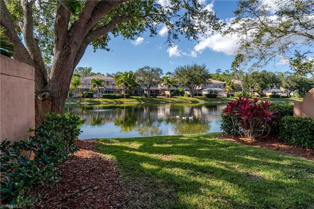 5353 Cove Circle Naples, FL 34119