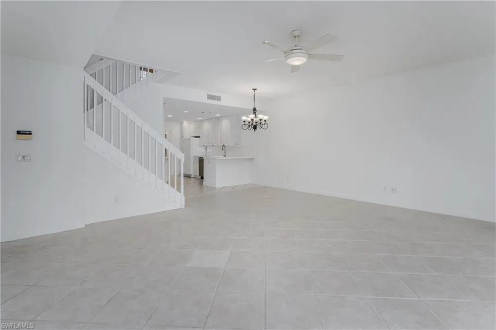 5353 Cove Circle Naples, FL 34119