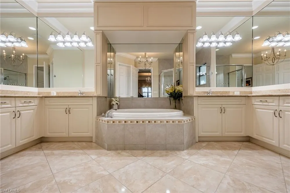 3412 Atlantic Circle Naples, FL 34119