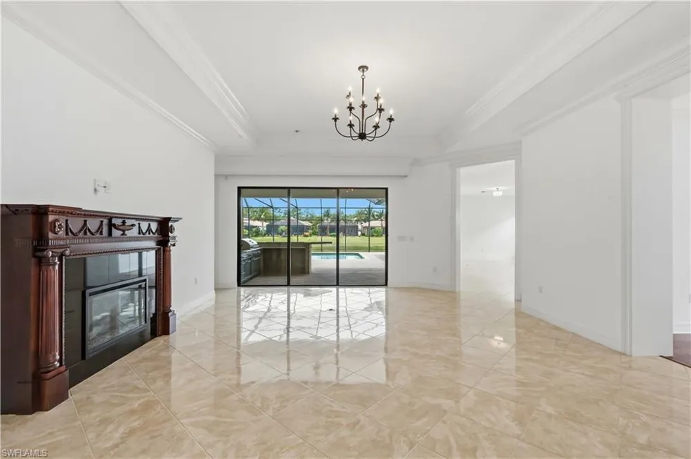 3412 Atlantic Circle Naples, FL 34119