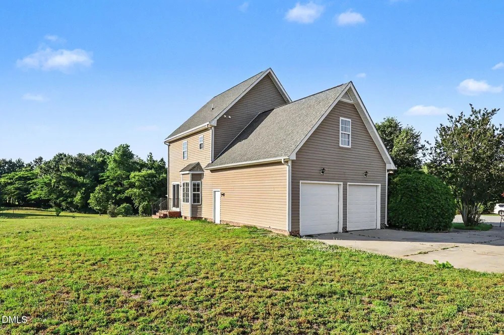 7304 Singlepond Lane Willow Springs, NC 27592