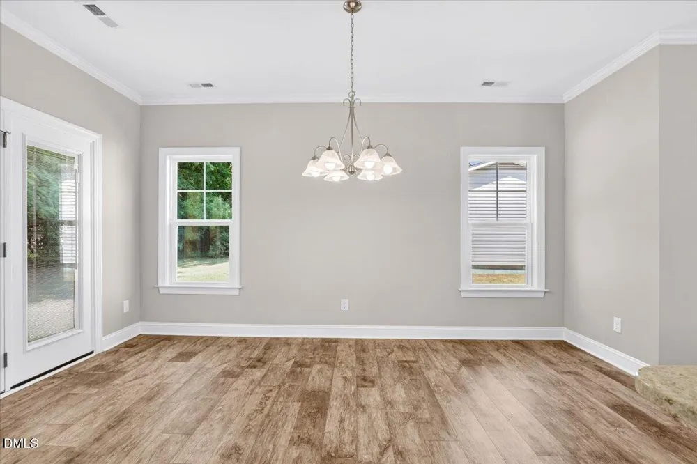 706 S Pollock Street Selma, NC 27576