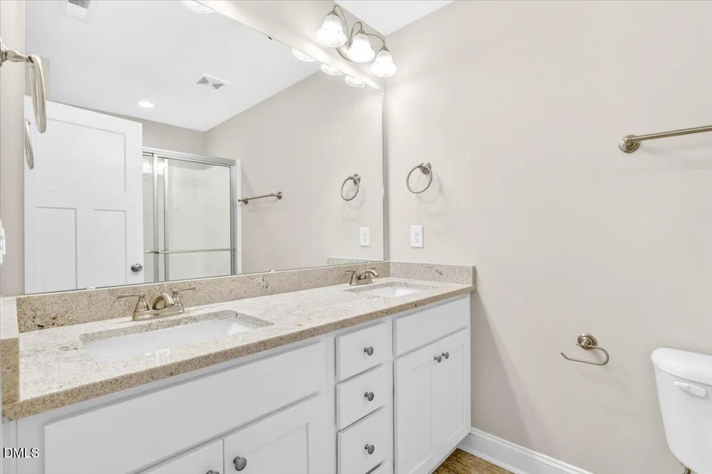 706 S Pollock Street Selma, NC 27576