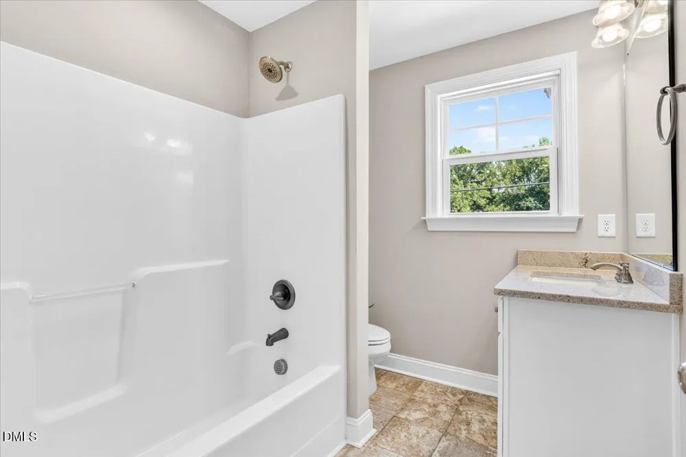 706 S Pollock Street Selma, NC 27576