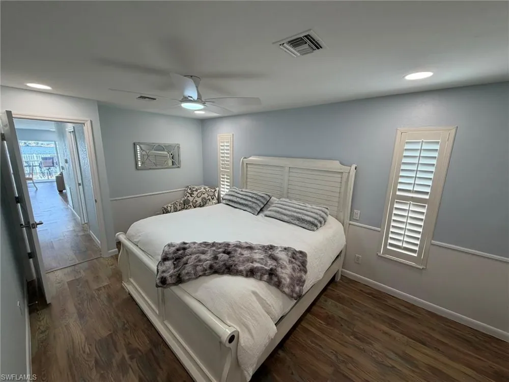 4743 Pine Island Road NW Matlacha, FL 33993