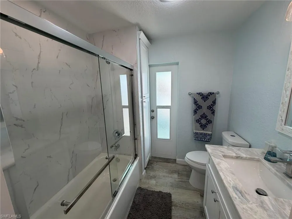 4743 Pine Island Road NW Matlacha, FL 33993