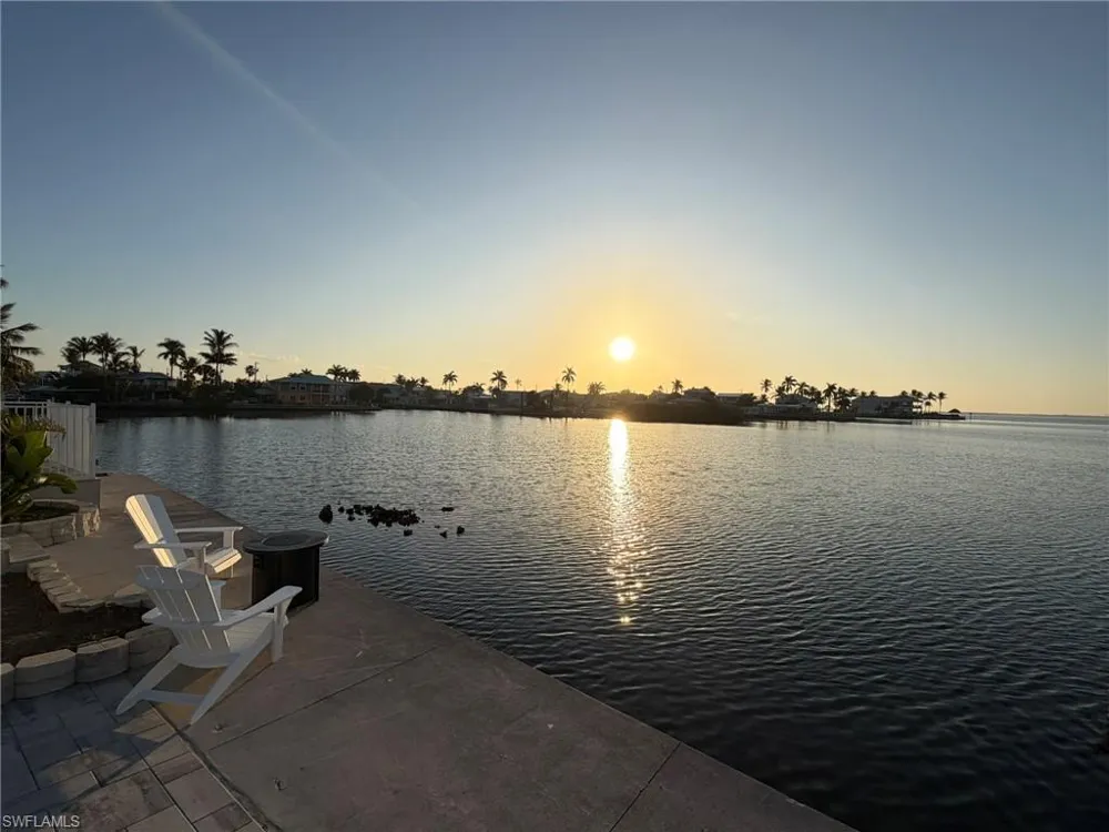 4743 Pine Island Road NW Matlacha, FL 33993