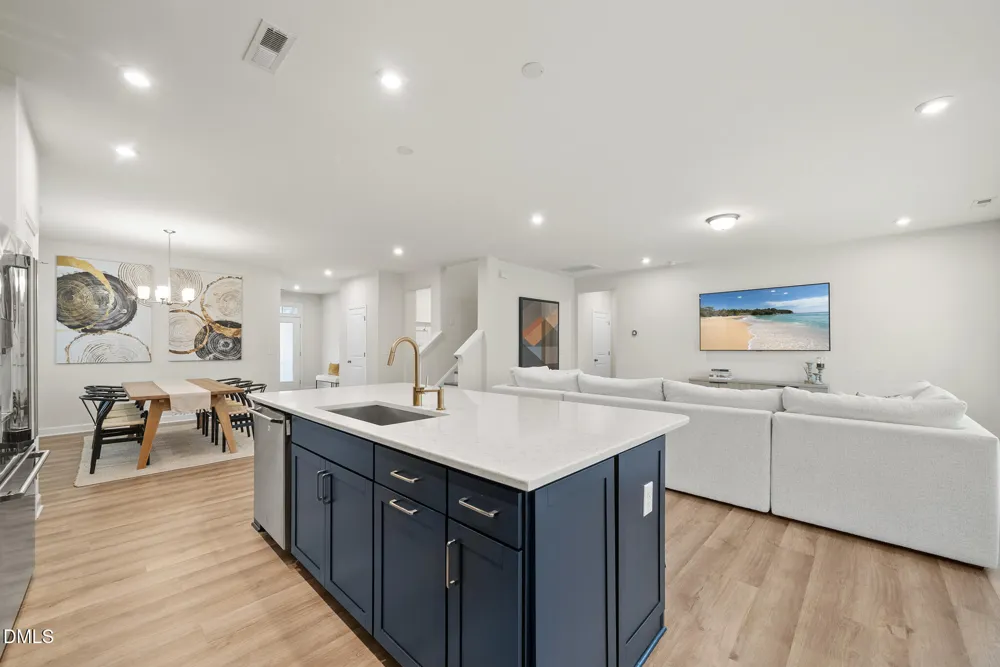 3277 Mission Olive Place New Hill, NC 27562
