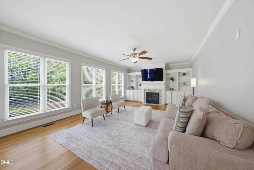 912 Sweet Olive Court Wake Forest, NC 27587