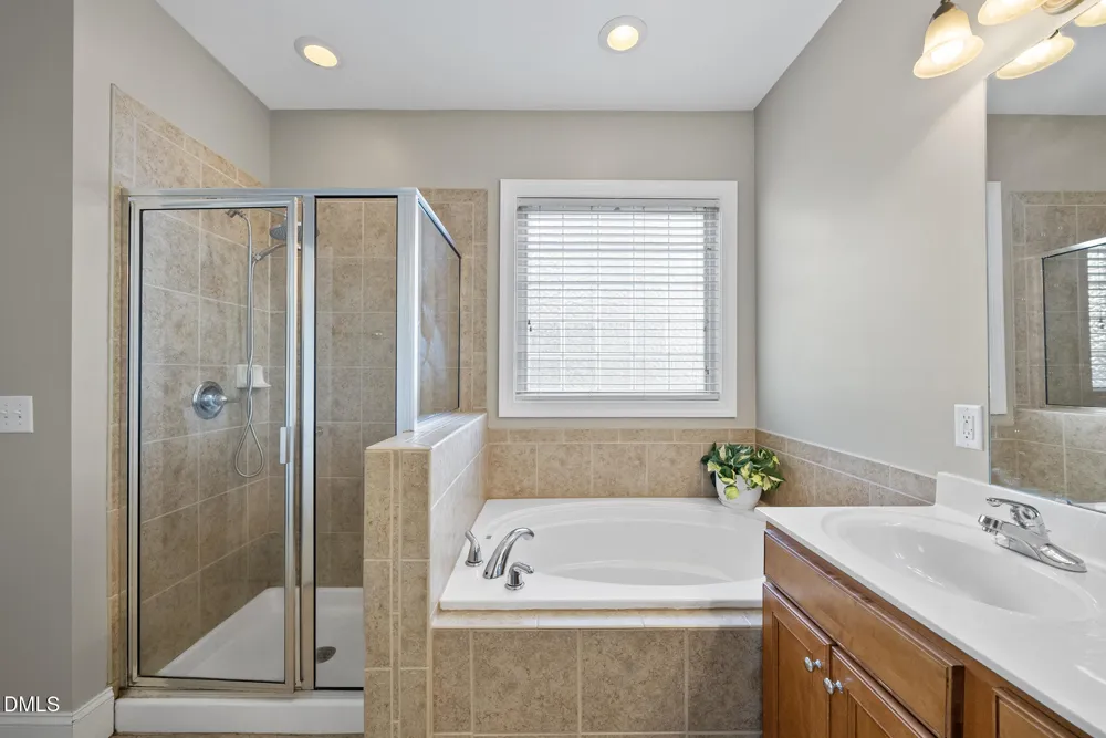 912 Sweet Olive Court Wake Forest, NC 27587