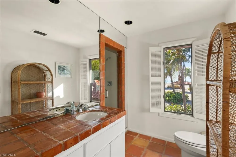 16632 Captiva Drive Captiva, FL 33924
