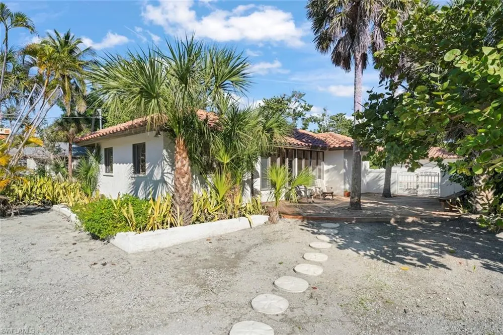 16632 Captiva Drive Captiva, FL 33924
