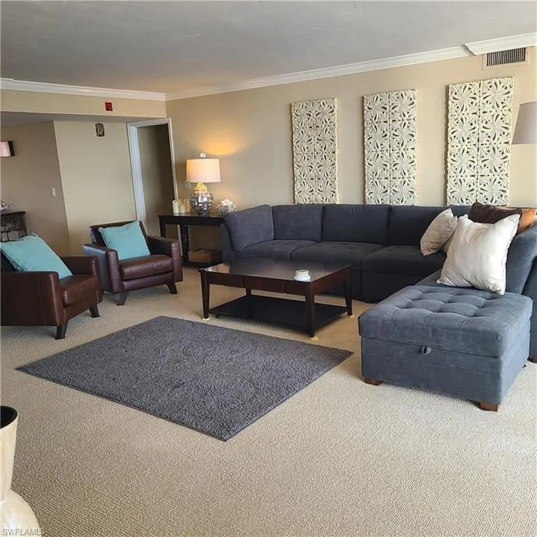 10701 Gulf Shore Drive #1200 Naples, FL 34108