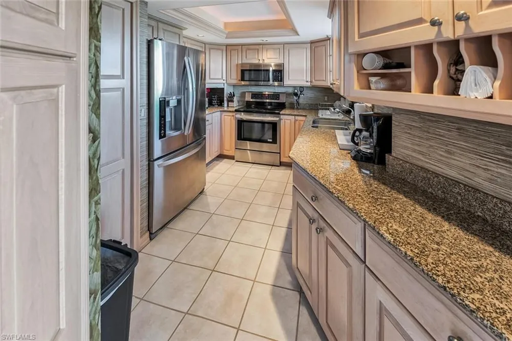 10701 Gulf Shore Drive #1200 Naples, FL 34108