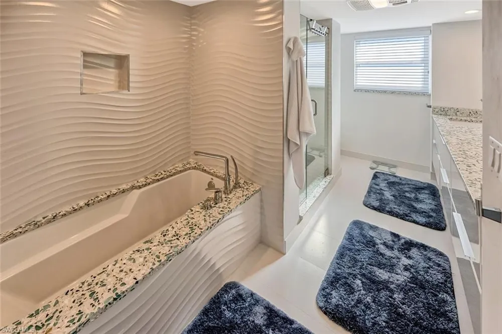 10701 Gulf Shore Drive #1200 Naples, FL 34108