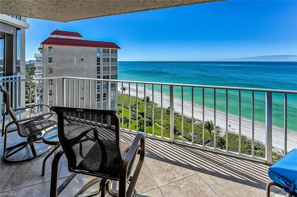 10701 Gulf Shore Drive #1200 Naples, FL 34108