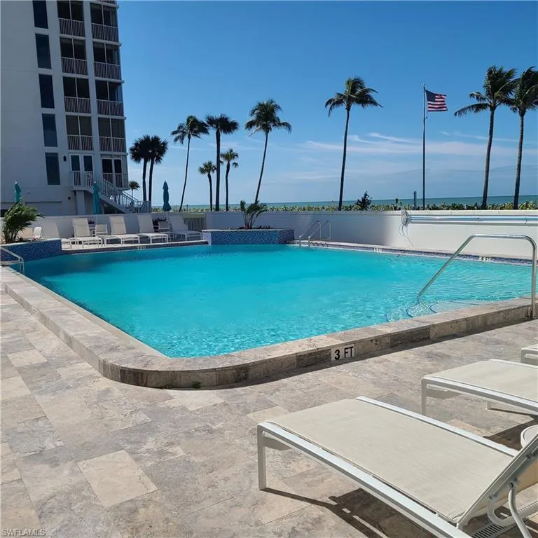 10701 Gulf Shore Drive #1200 Naples, FL 34108