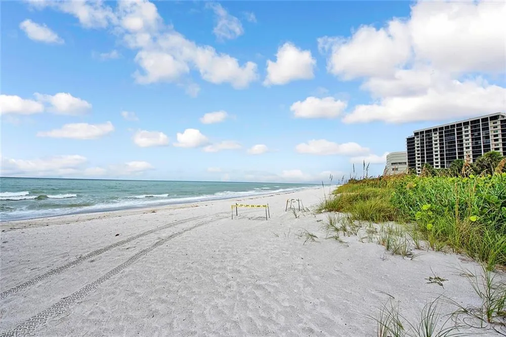 10701 Gulf Shore Drive #1200 Naples, FL 34108