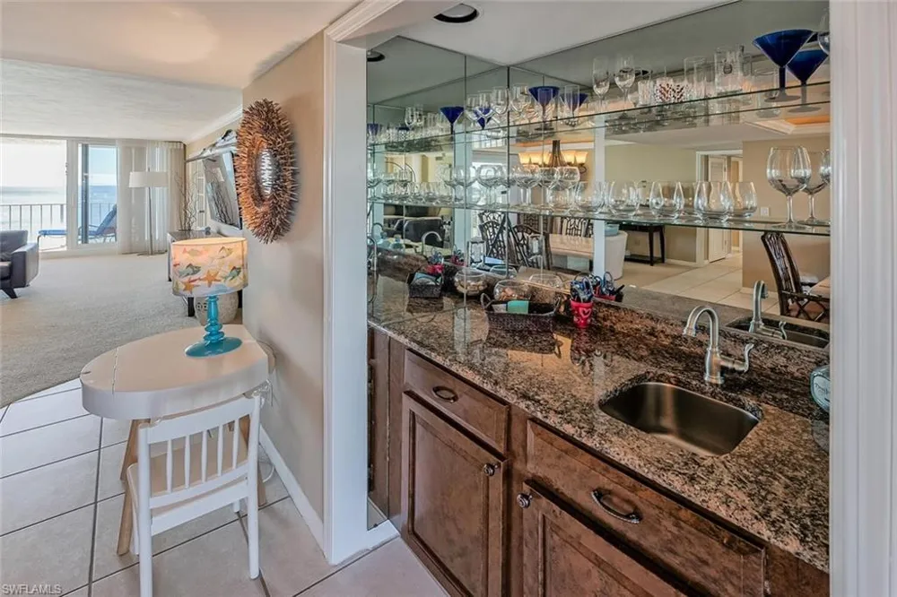 10701 Gulf Shore Drive #1200 Naples, FL 34108