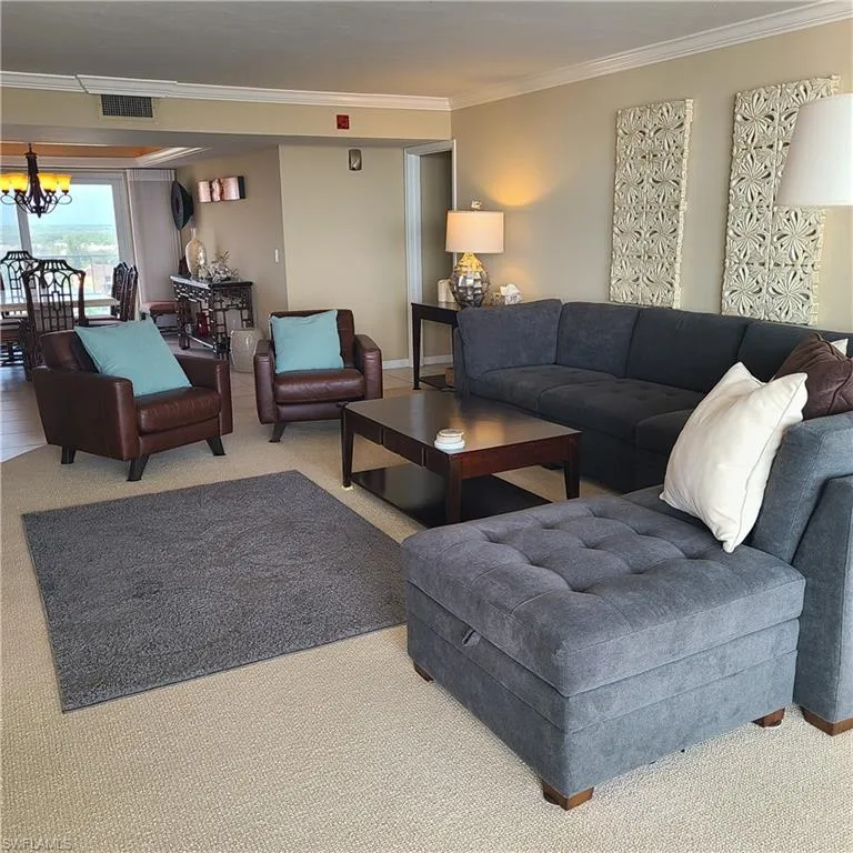 10701 Gulf Shore Drive #1200 Naples, FL 34108