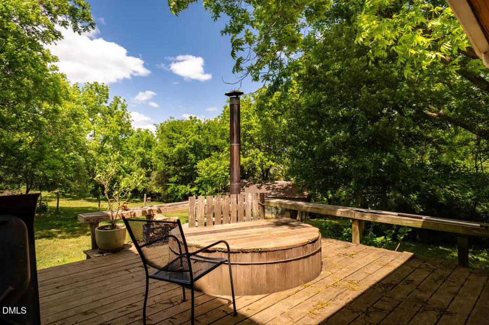 8262 Nc-87 Snow Camp, NC 27349