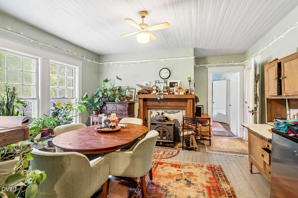 8262 Nc-87 Snow Camp, NC 27349