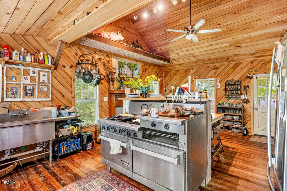 8262 Nc-87 Snow Camp, NC 27349