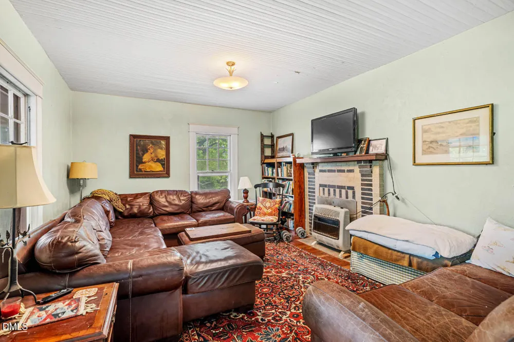 8262 Nc-87 Snow Camp, NC 27349