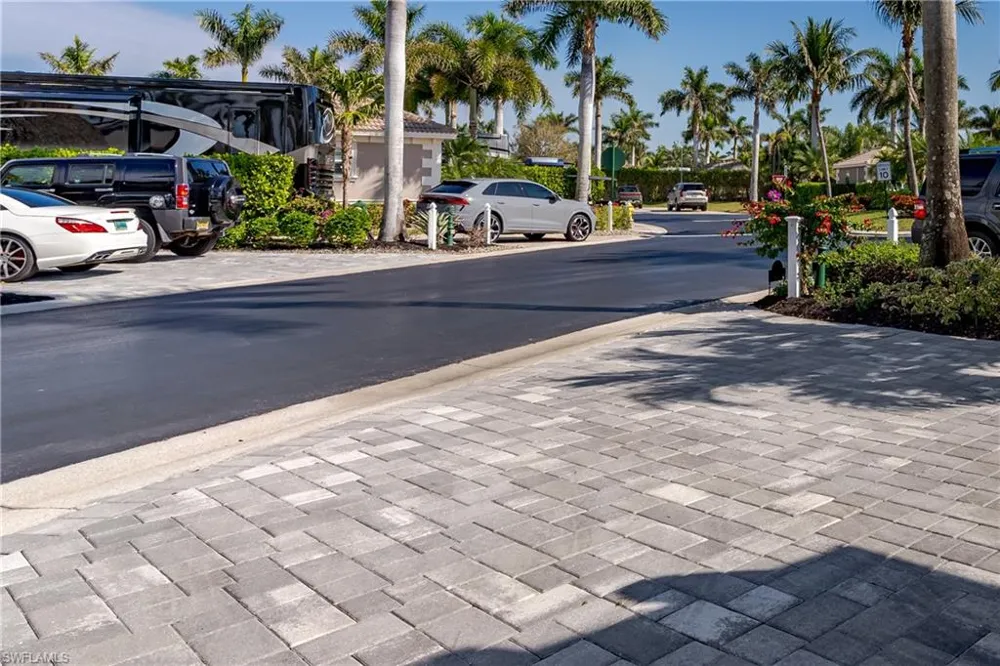 13467 Snook Circle Naples, FL 34114