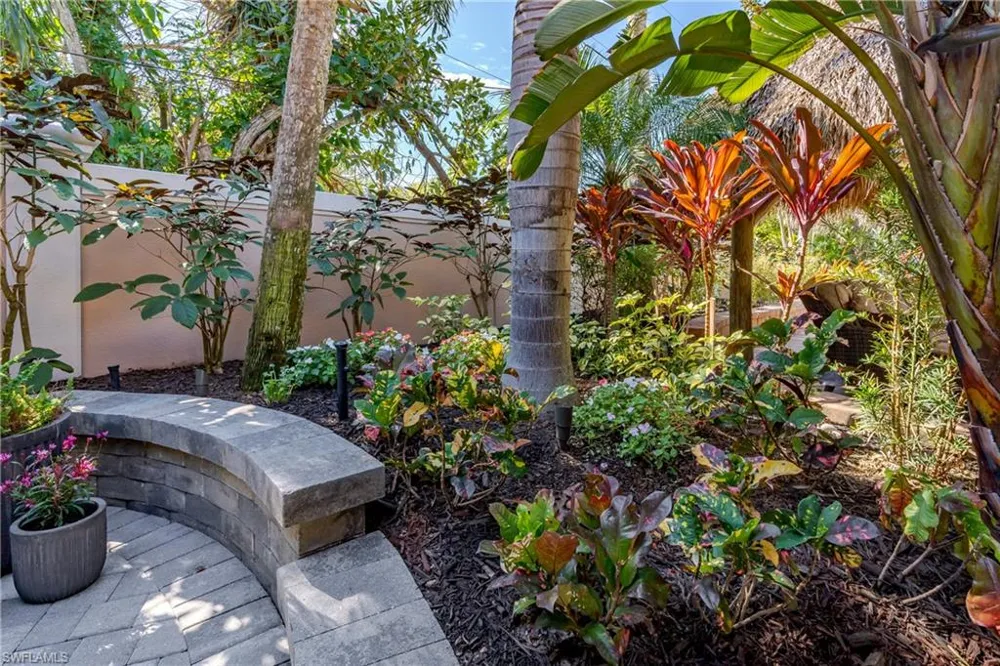 13467 Snook Circle Naples, FL 34114
