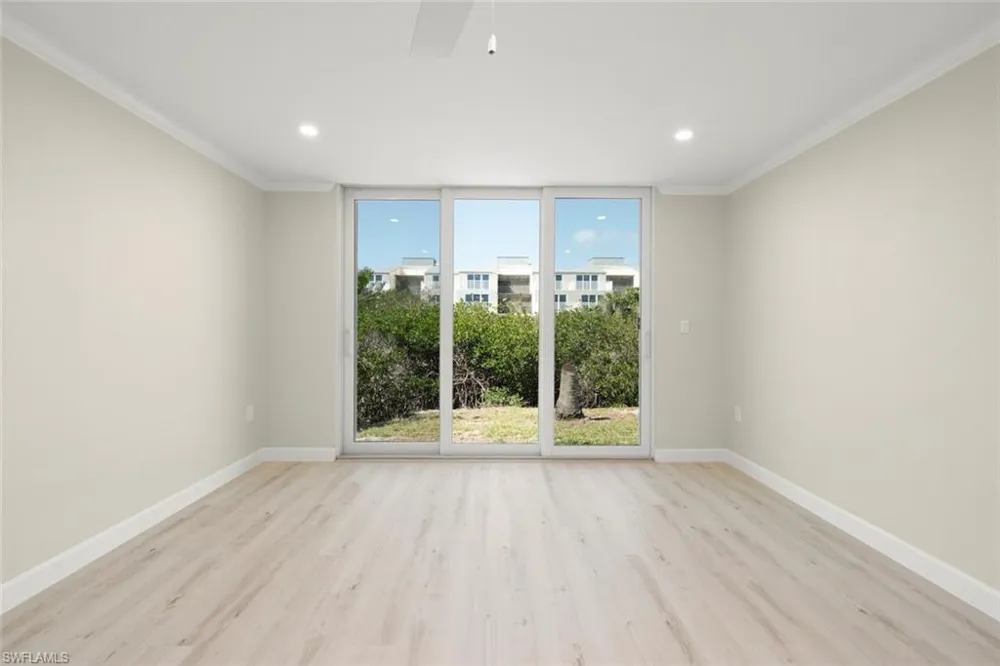 200 Periwinkle Way #132 Sanibel, FL 33957