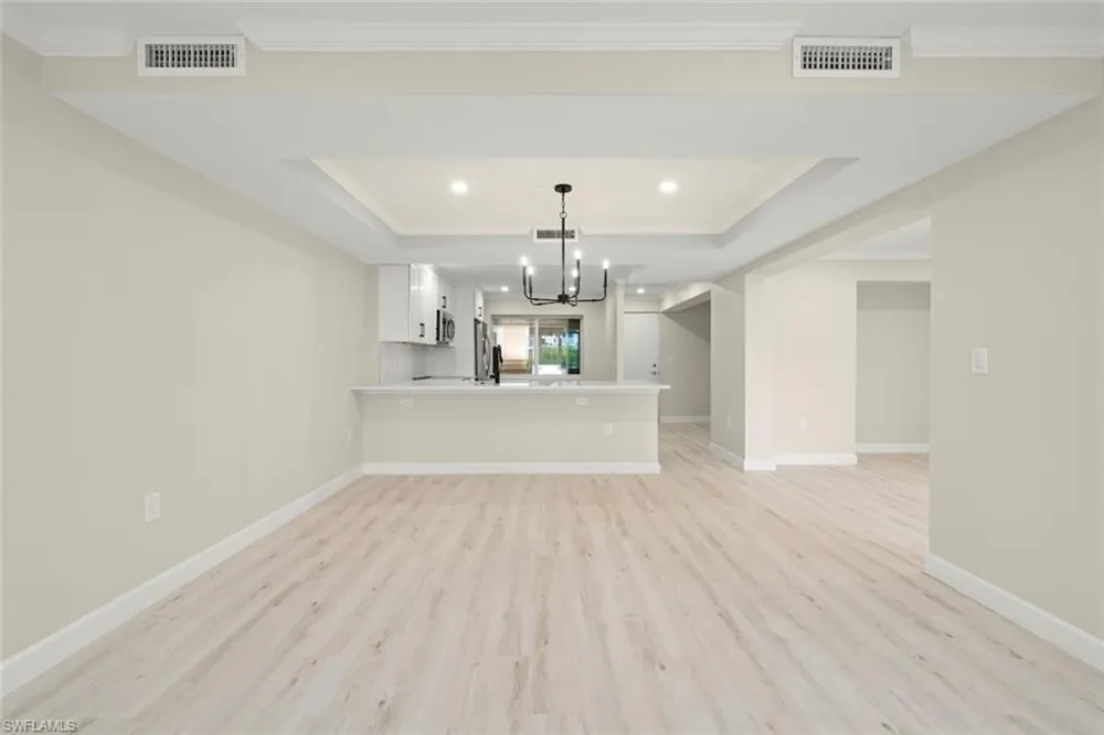 200 Periwinkle Way #132 Sanibel, FL 33957