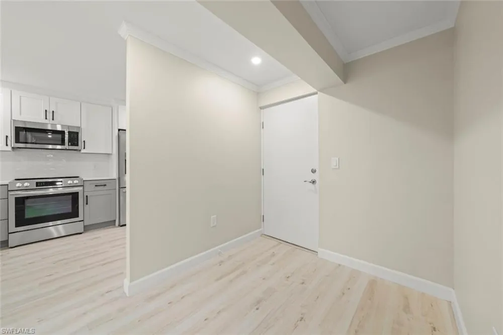 200 Periwinkle Way #132 Sanibel, FL 33957