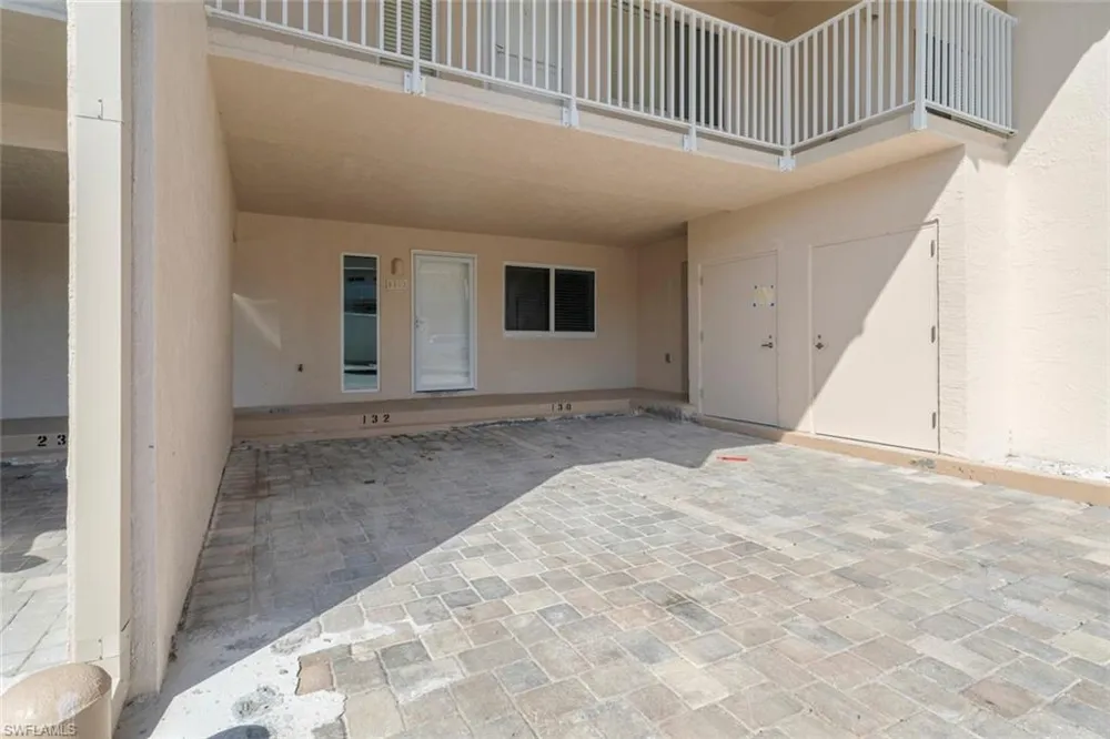 200 Periwinkle Way #132 Sanibel, FL 33957