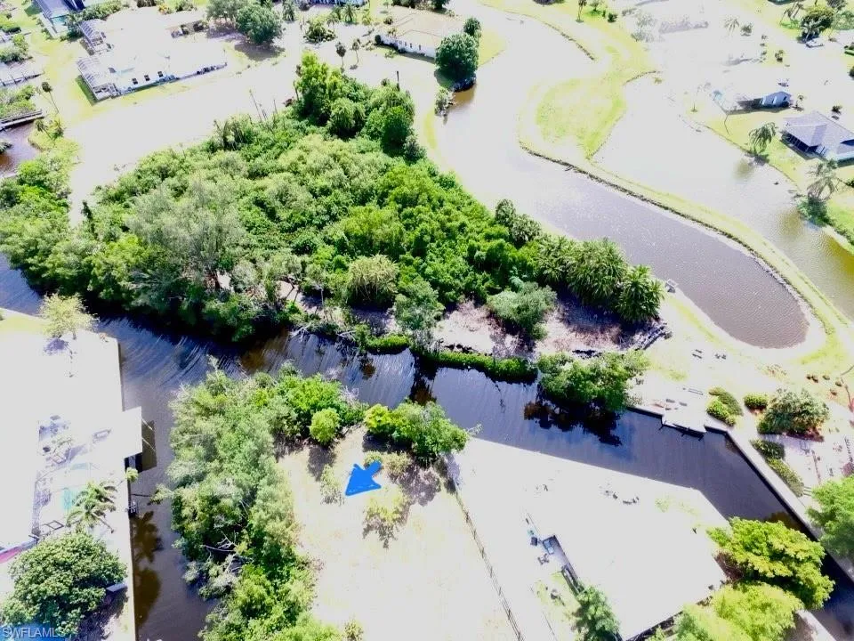 7178 Coon Road North Fort Myers, FL 33917