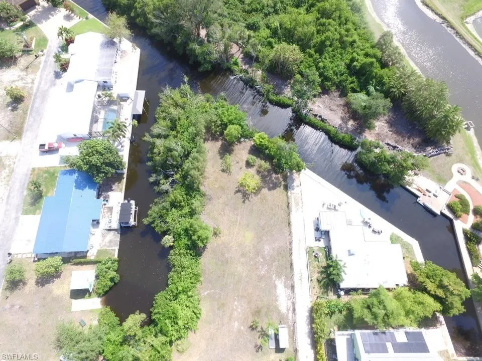 7178 Coon Road North Fort Myers, FL 33917