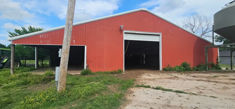 37967 E 221st Street Porter, OK 74454